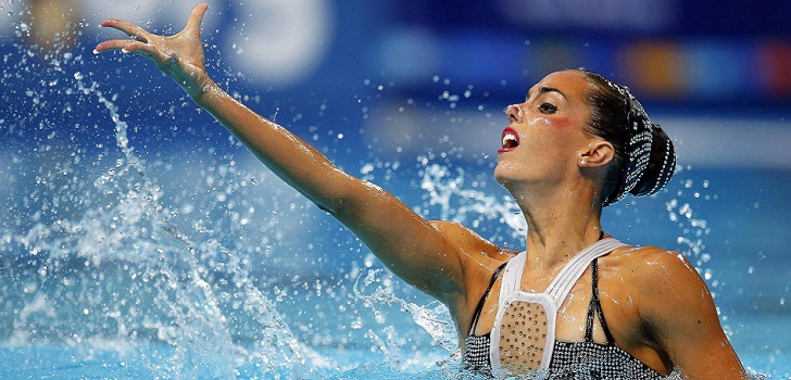 Agatha Ruiz de la Prada se tira a la piscina: diseñará los bañadores del equipo nacional de sincronizada